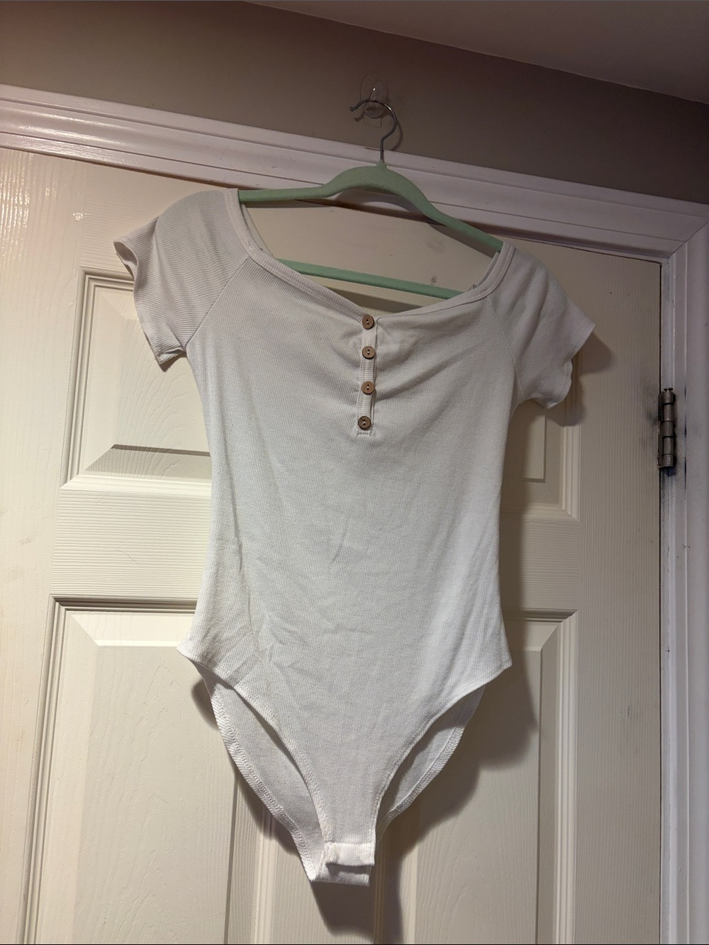 Women’s Short-Sleeve Button-Front Ribbed Bodysuit in White M
